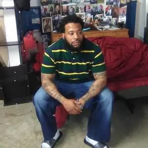 Meet your Posher, Laron